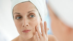 Healthy and natural ways to maintain youthful skin